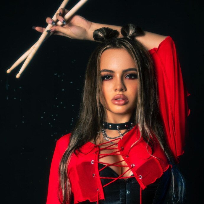 Валя Карнавал Изображение